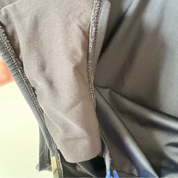 🎁5/$25 Calvin Klein Black Floral Print One Piece Full Coverage Swimsu… - Picture 9 of 10